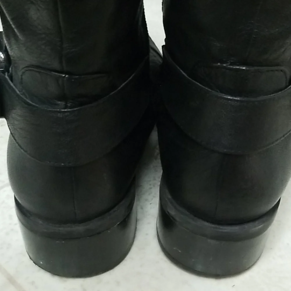 Vince Camuto new poshmark